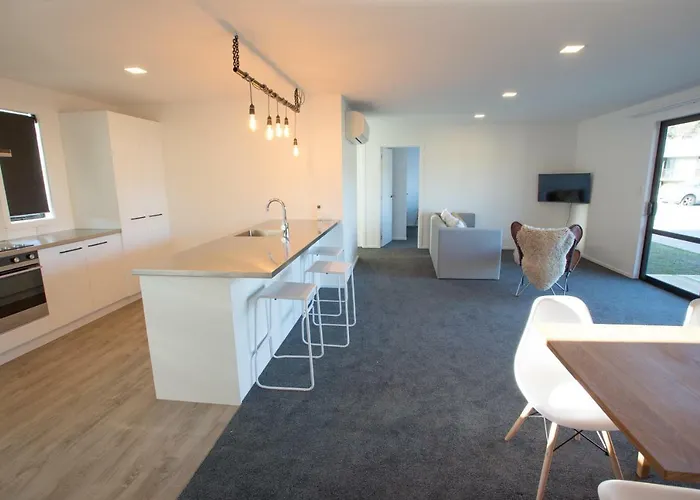 公寓 Stow 5 - Delightful Space In Tranquil Neighbourhood, Close To The 瓦纳卡