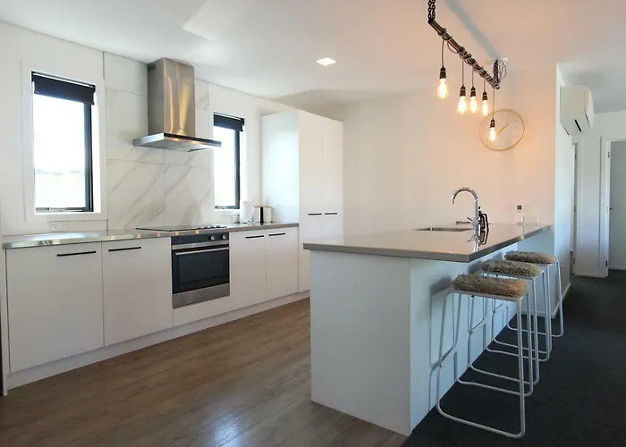 Stow 5 - Delightful Space In Tranquil Neighbourhood, Close To The 公寓